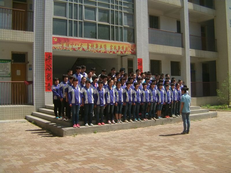  p>高唐县清平中学是2002年3月由原清平镇中学和原清阳高中合并而成的