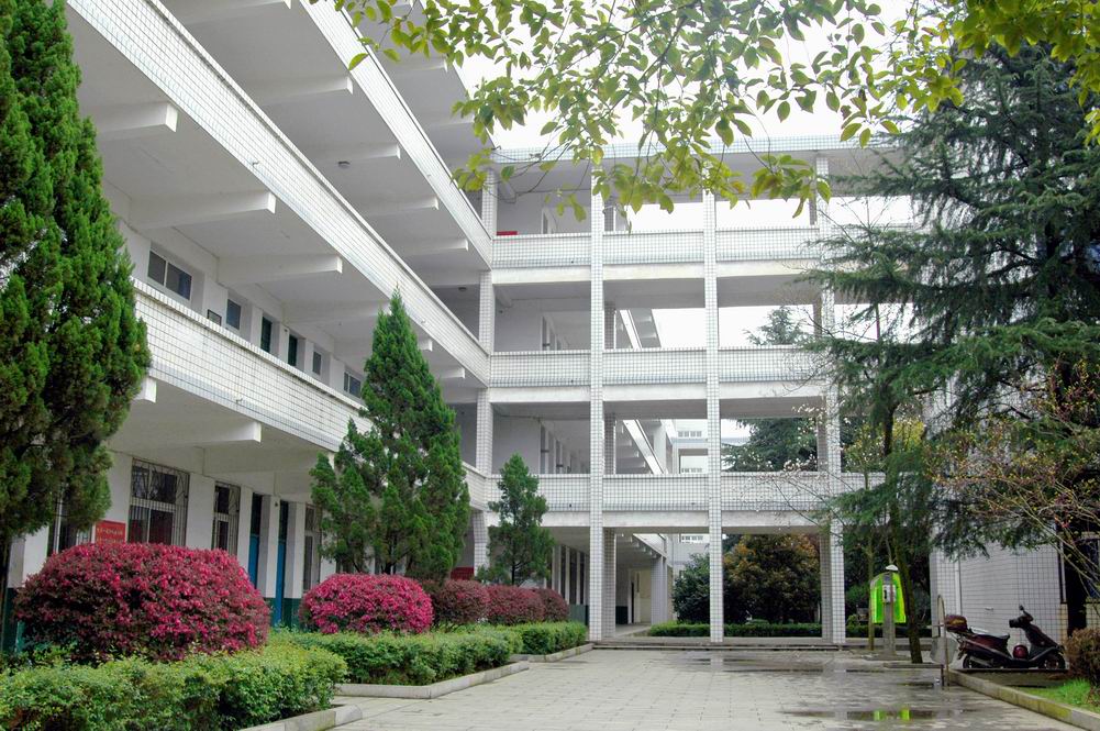 湘潭市第十二中学