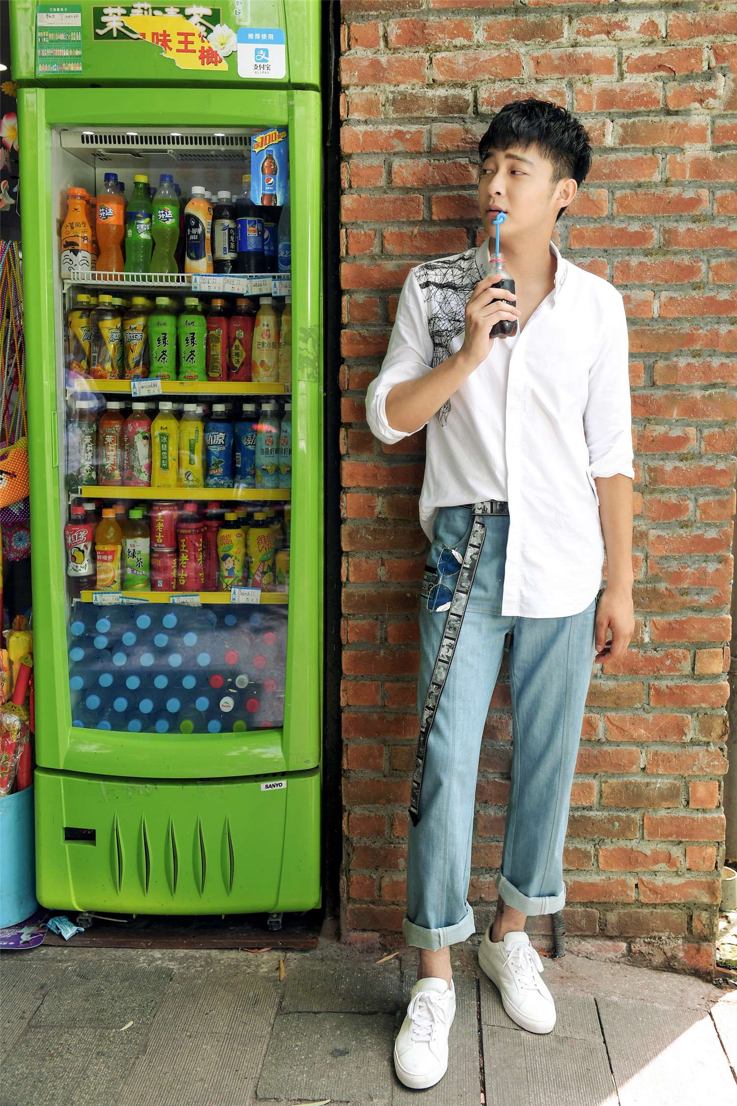  p data-id="gnbpf640xs">张琛,中国内地男演员.开心麻花成员.