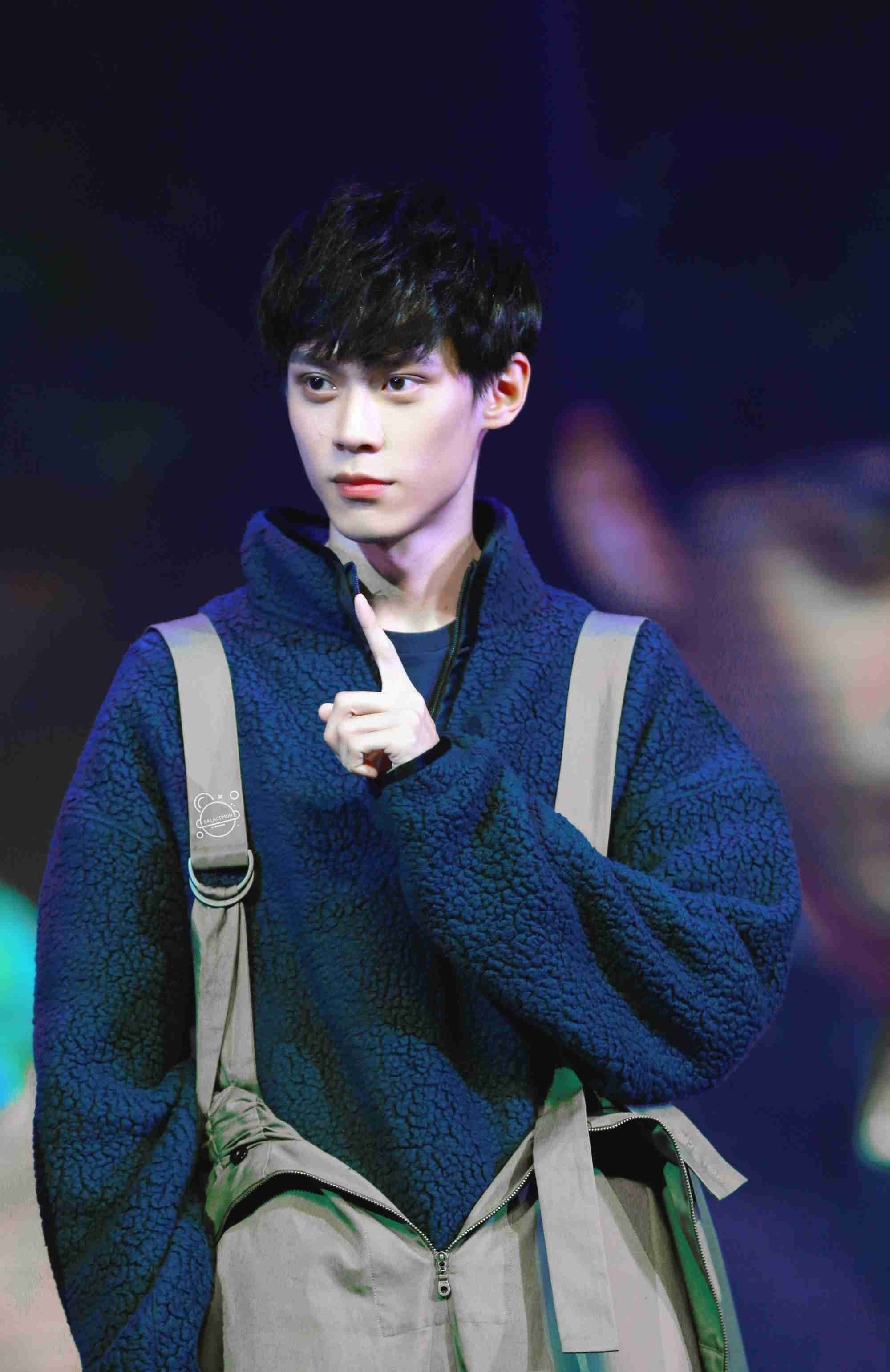  p data-id="gnvjmd5z2v">黄隽智(黄隽智,ch