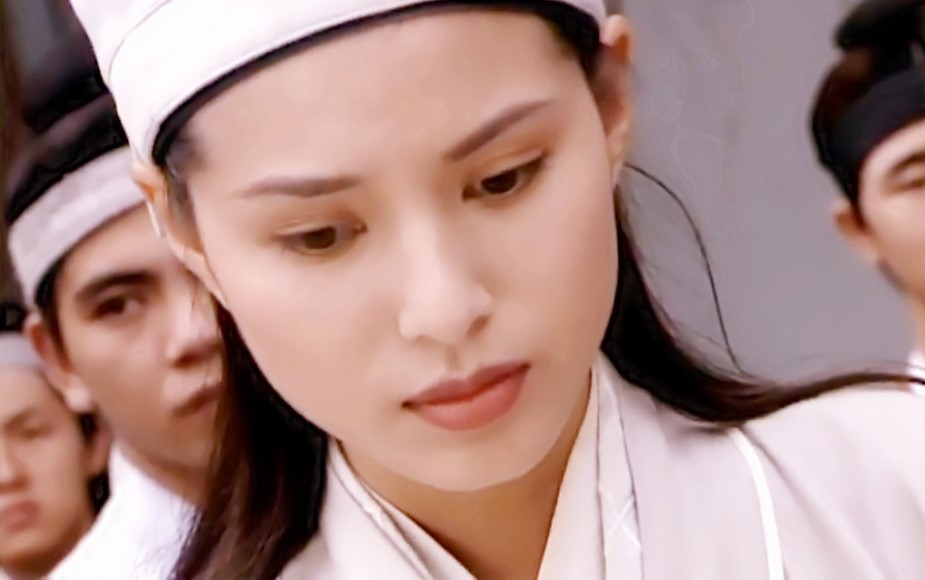  p>李若彤,原名李慧娴,1966年8月16日出生于中国香港,中国香港影视女