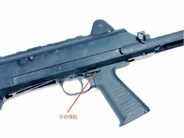 qbs09式军用霰弹枪