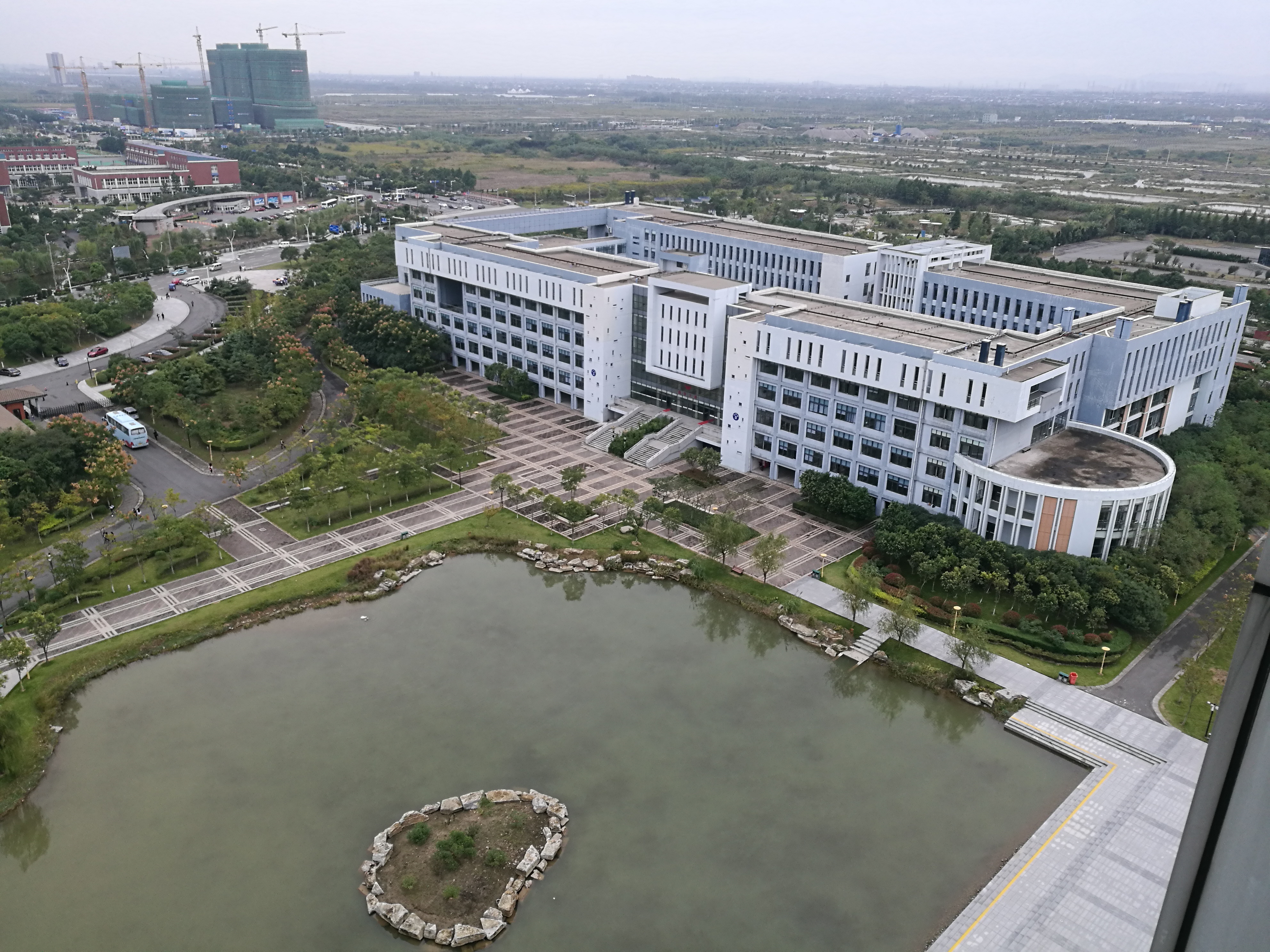 宁波财经学院杭州湾校区