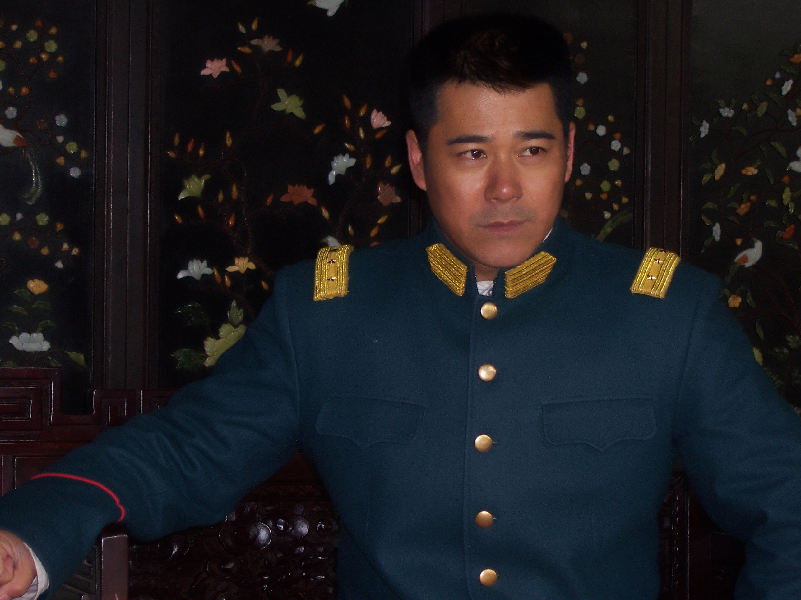  p>文江,男,汉族,中国内地男演员,曾在2009年的