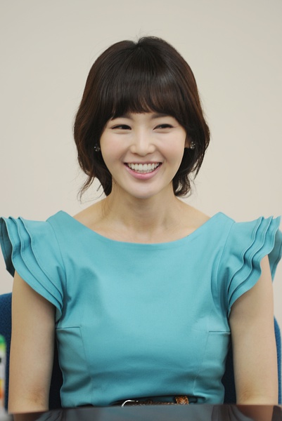 演员 a href="#" data-lemmaid="1067812">金英哲 /a>,  a href="#"