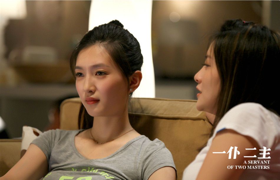  p>《一仆二主》是由中央电视台,新丽传媒股份有限公司,易影文化传媒