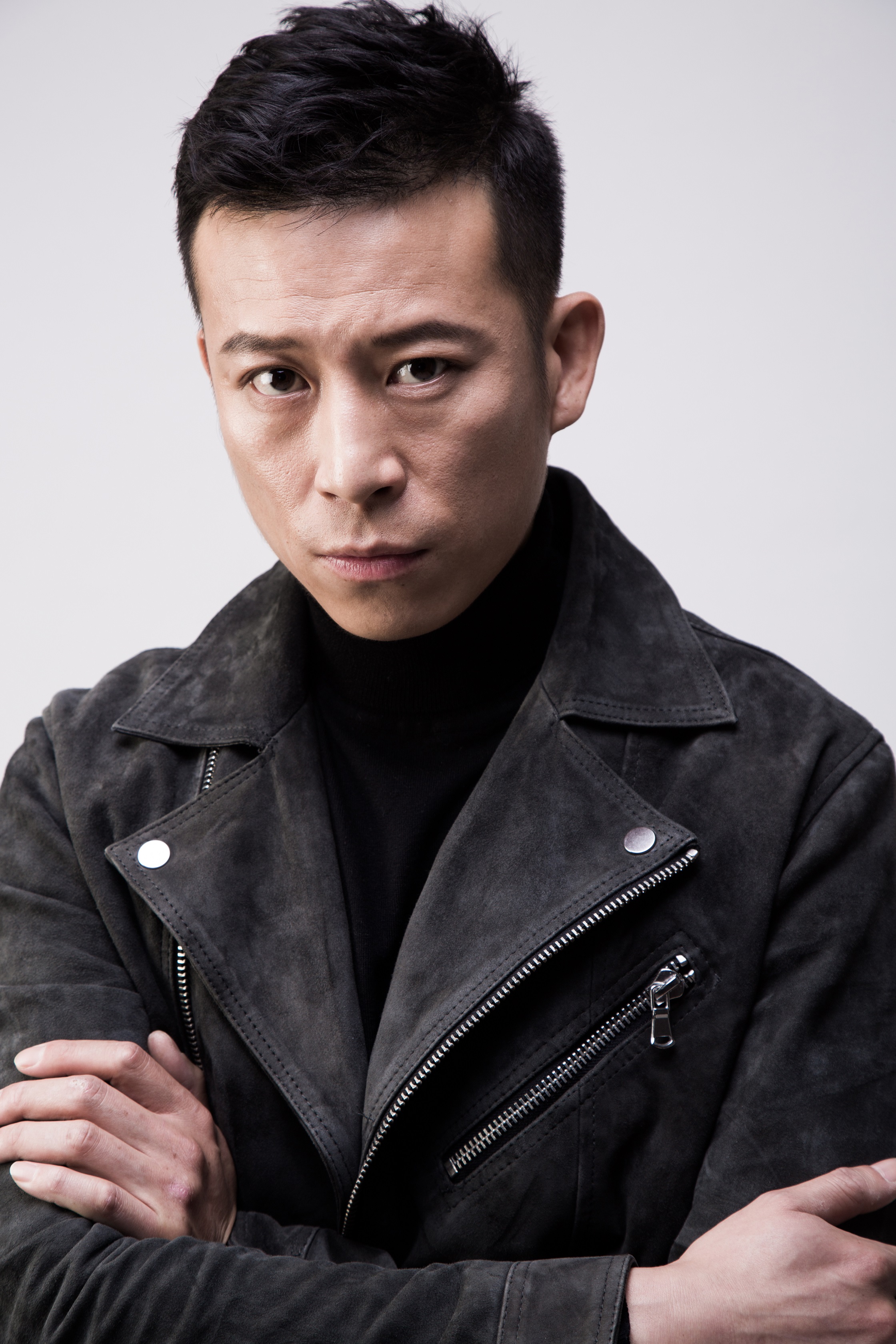 男,1985年3月4日出生于辽宁省大连市,中国内地男演员