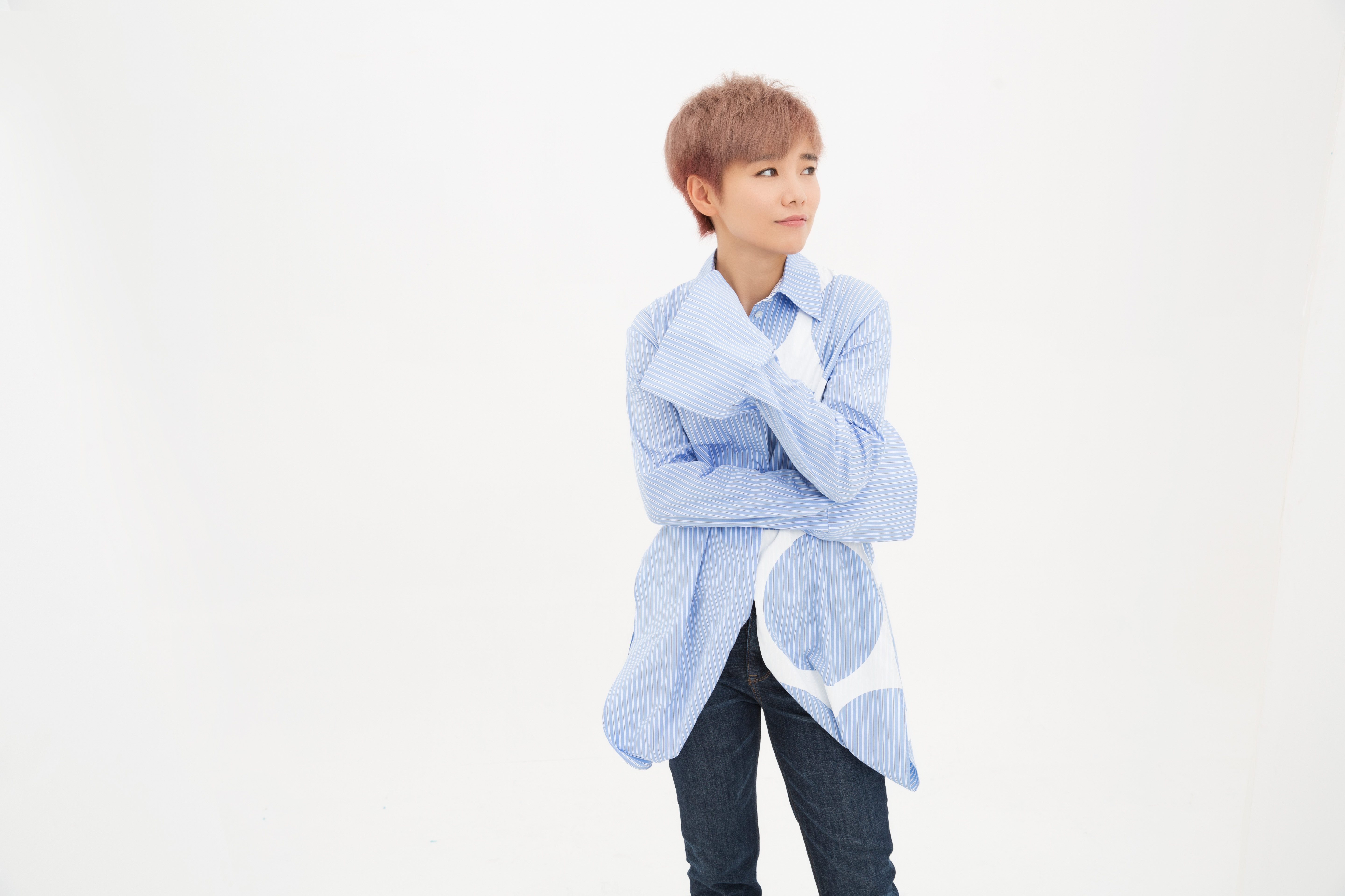 1985年11月11日出生于中国吉林省四平市梨树县,毕业于 a target="