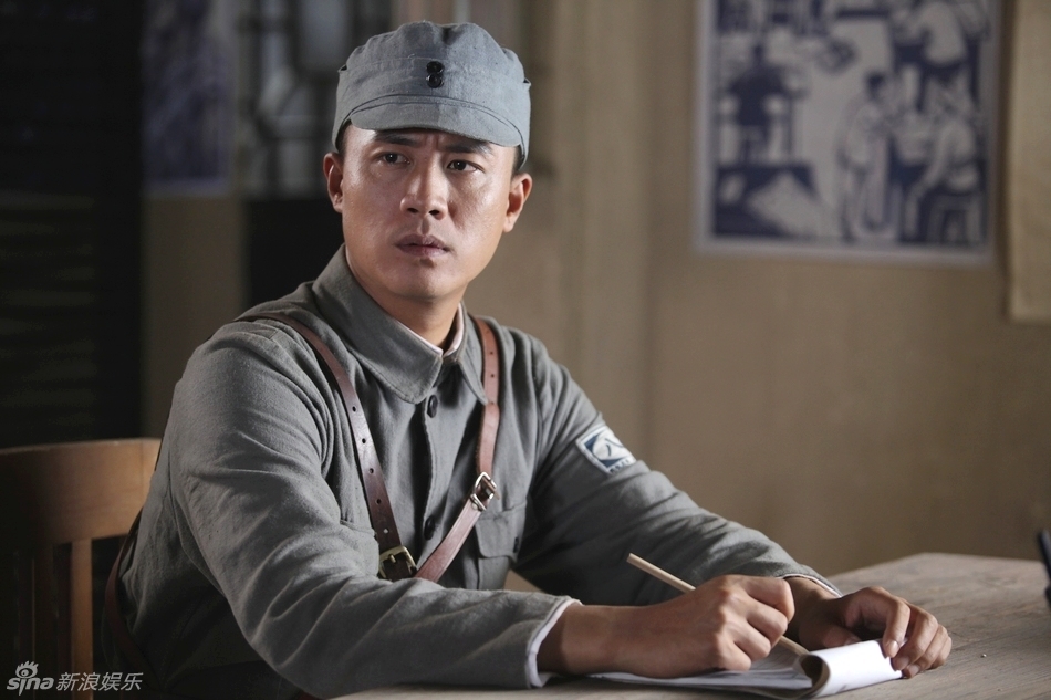  p>杜淳,1981年5月22日生于河北省保定市,中国内地男演员,2003年毕业