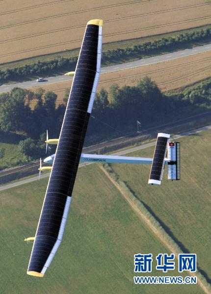  p>"太阳驱动"号(solar impulse)是 a href="#">瑞士 /a>设计的 a