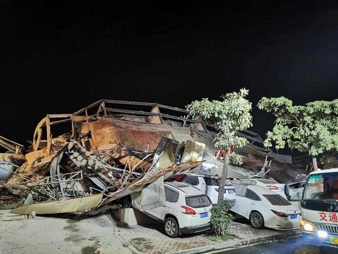 3·7泉州欣佳酒店倒塌事件