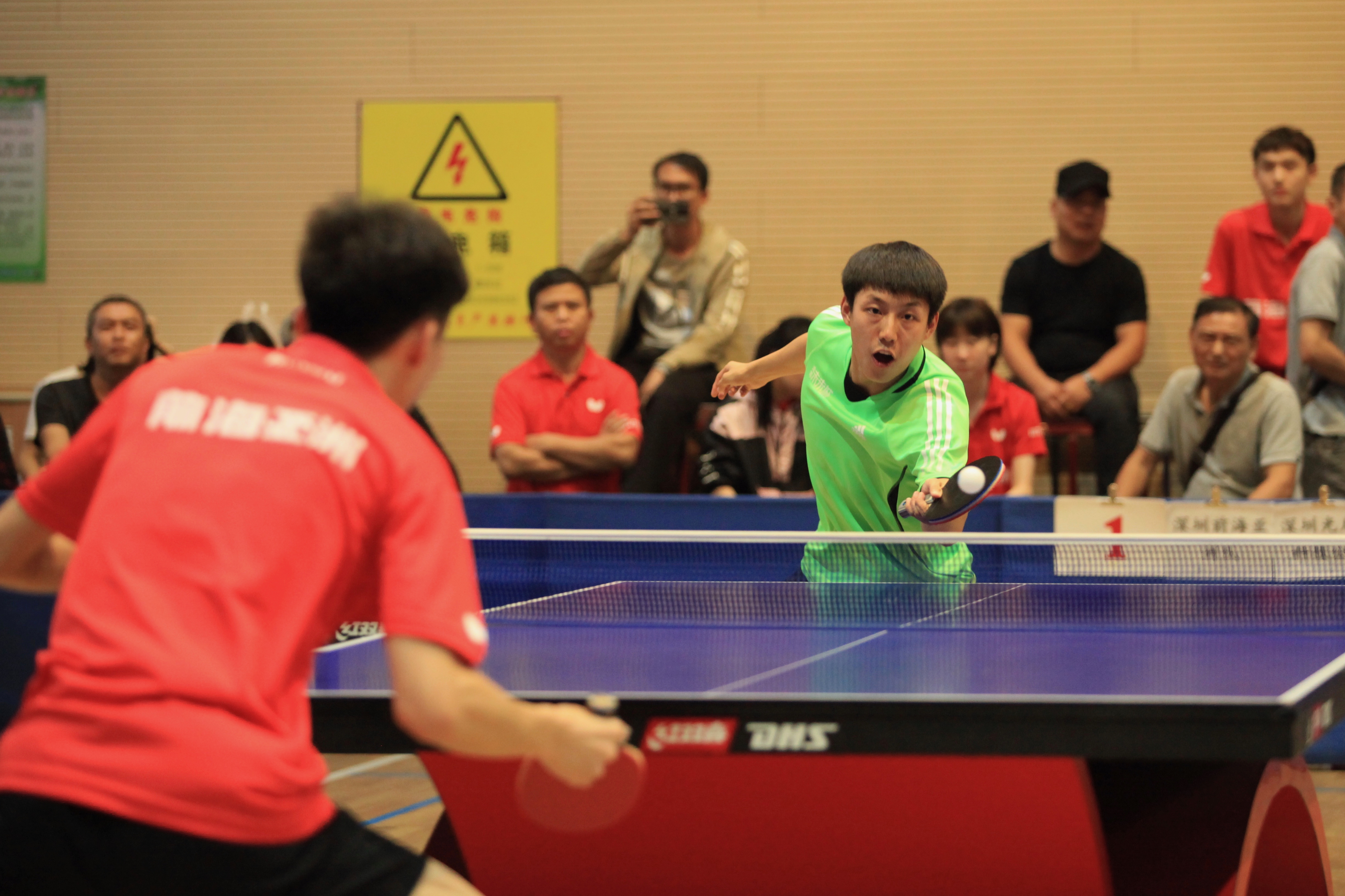  p>刘亚楠,八一乒乓球队教练员 sup data-ctrid="2vuxvwxiw4q">1 /sup