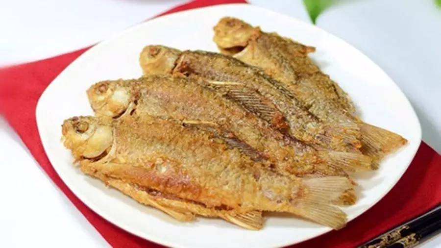 鲫鱼油炸