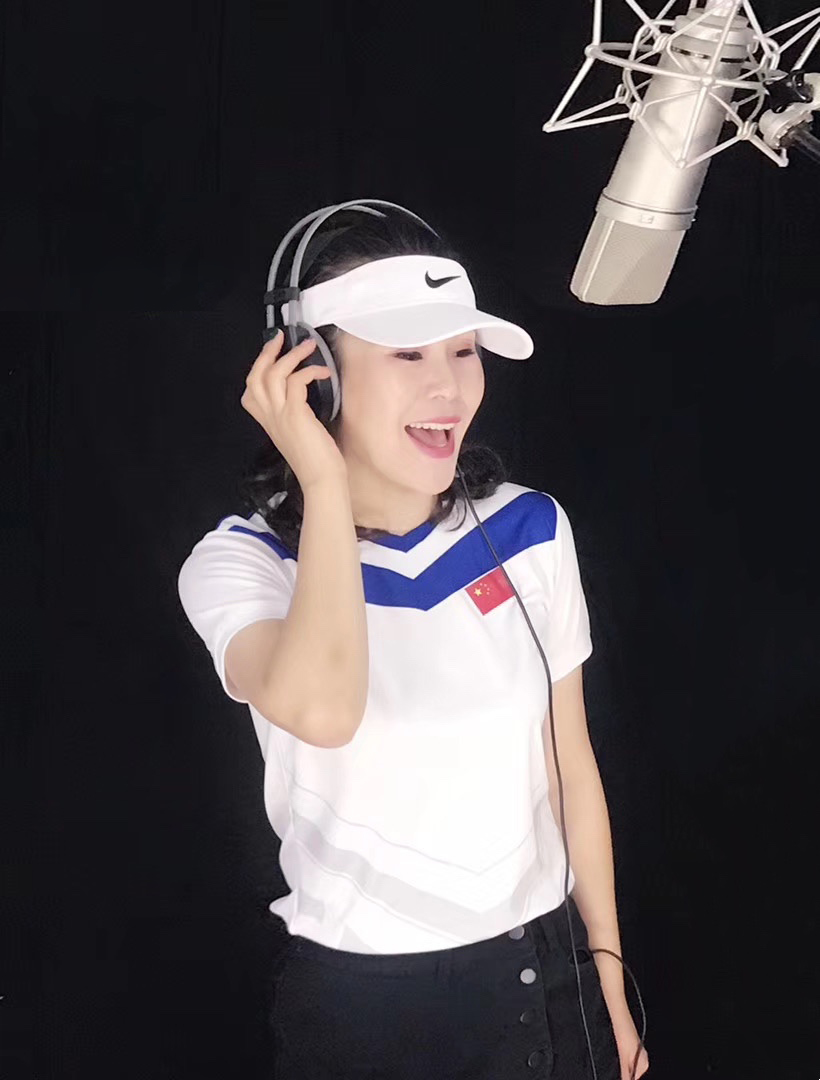  p>库妮珂,原名刘阳,新疆籍女歌手,音乐唱作人