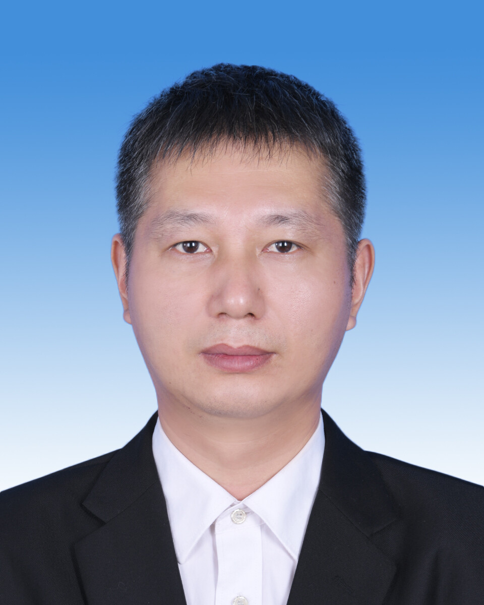  p data-id="ucwyrqpvxgmq">生智峰,现任广东省珠海高新技术产业开发