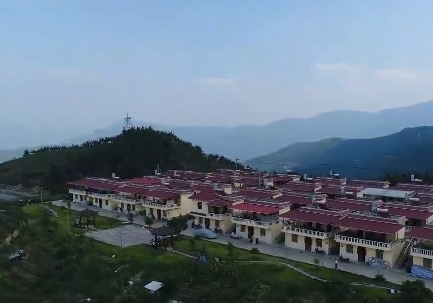  p>老范寨乡,隶属于云南省红河哈尼族彝族自治州河口瑶族自治县,地处