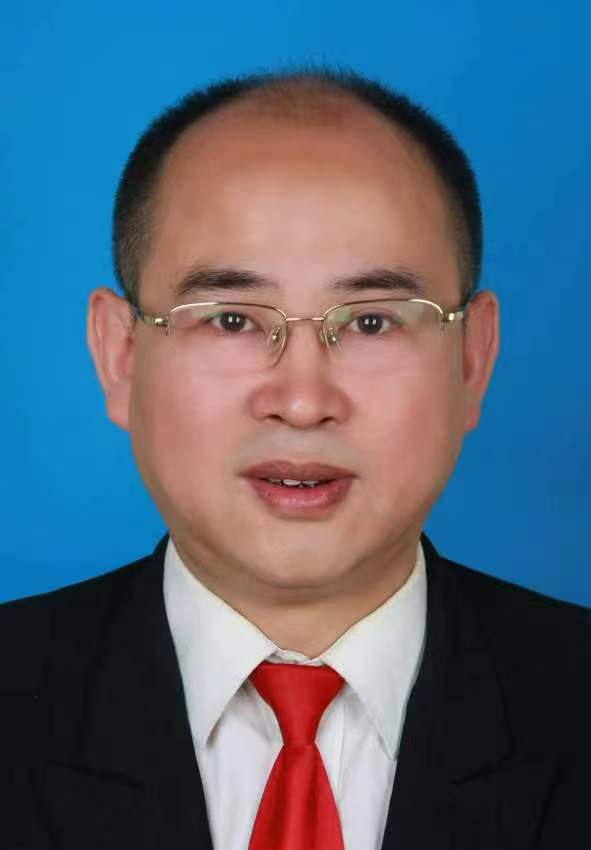 男,汉族,1971年12月出生,湖南 a target="_blank" href="/item/衡南县