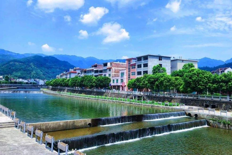 赤溪镇,隶属于福建省宁德市蕉城区,地处<a target="