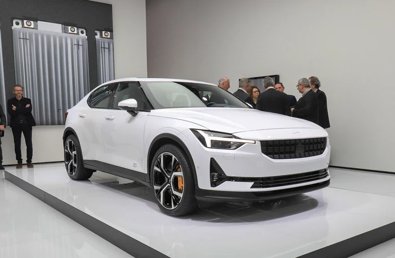 极星Polestar 2采用北欧设计风格，搭载双电机，总扭矩为660牛米_百科TA说