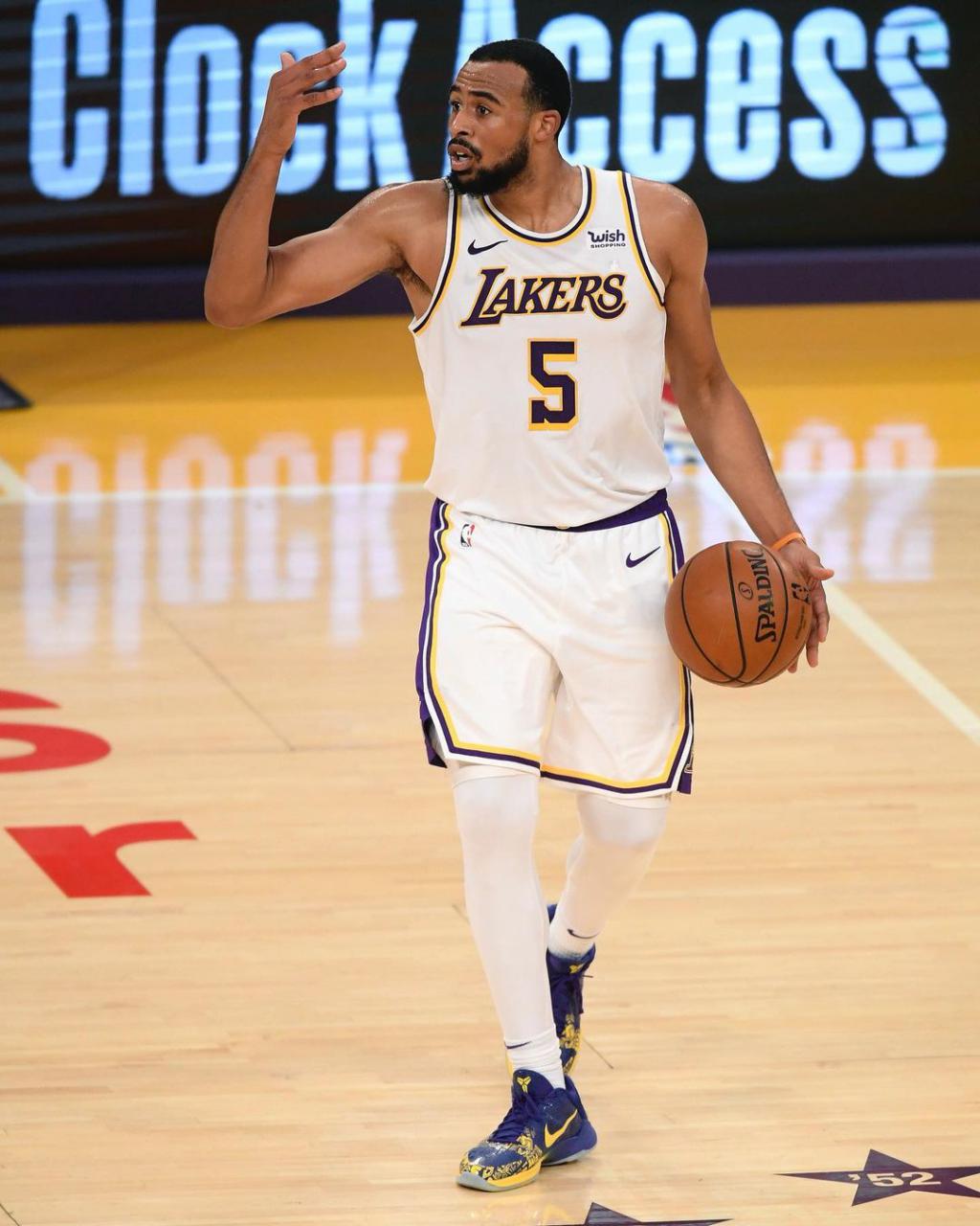 塔伦·霍顿-塔克