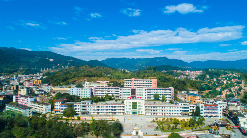 福建省永春第五中学