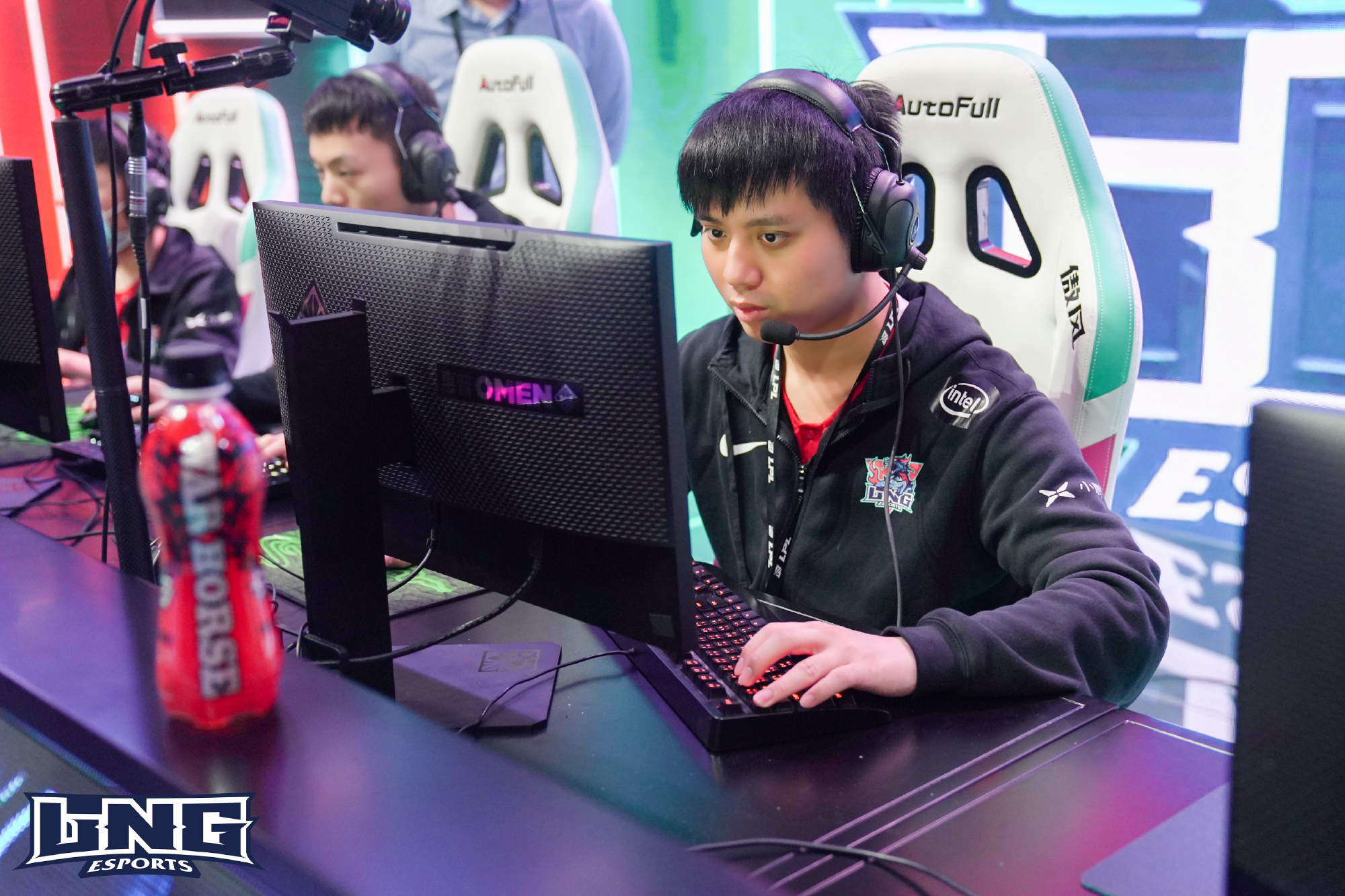  p>黄熠棠,游戏id:maple,1997年10月10日出生于中国台湾, a target="