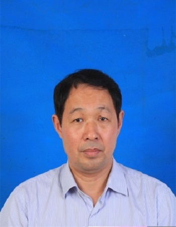  p>李德先,男,1963年10月出生,安徽怀远人,大专学历,中共党员.