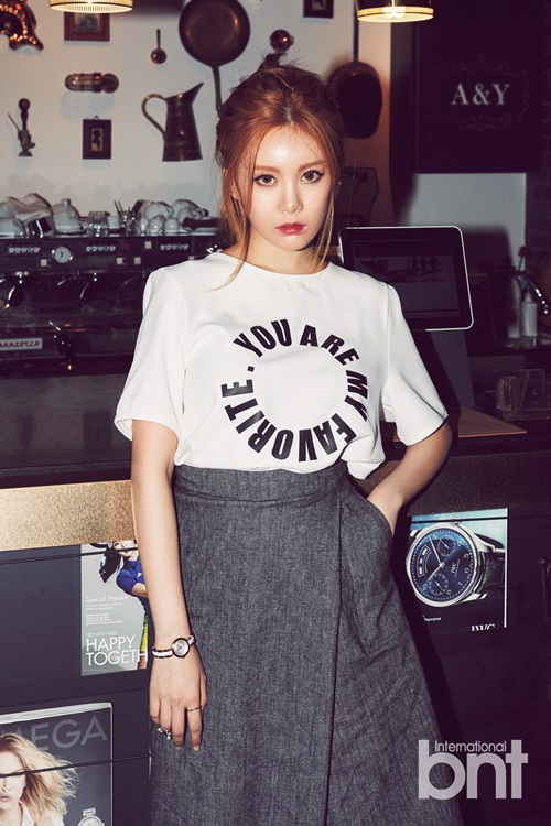 道高阳市,毕业于 a target="_blank" href="/item/明知大学/422940"