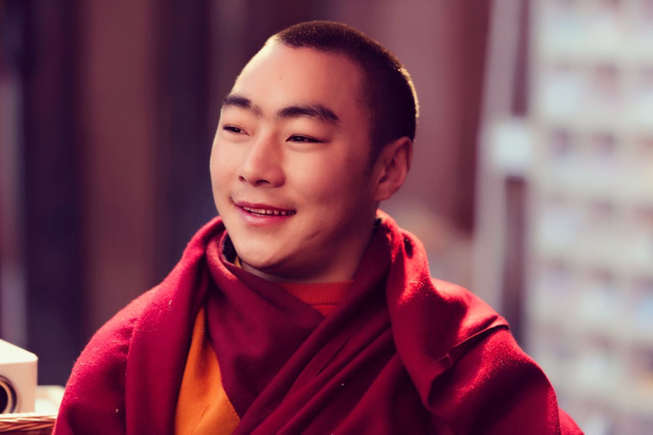  p>仙彭达瓦活佛亲述,告诉你如何面对人生的生老病死和种种困境,在