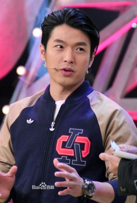  p>李威(leewei),1980年7月9日出生于中国台湾台北市,中国男演员,歌手