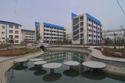 安徽省定远中学