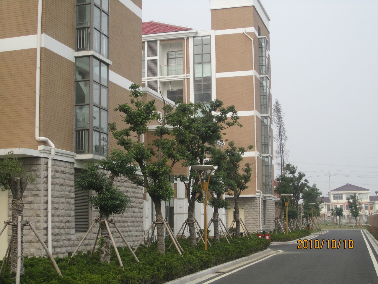  p>江苏省宜兴中学(yixing high school jiangsu province),简称"省宜
