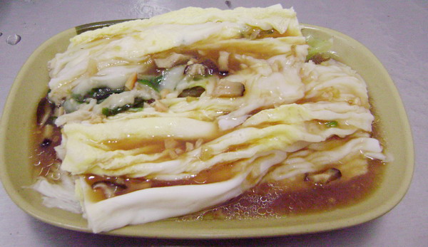  p>蒸粉机又名肠粉机或者蒸肠粉机,有四抽式,五