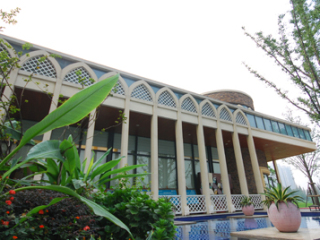 蓝光·凯丽香江