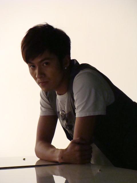  p>张雁名,本名张雁旻,1982年10月29日出生于香港,中国台湾男演员