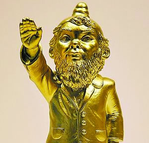  p>"纳粹地精"雕像由德国艺术工作者奥特马尔·赫尔创作.