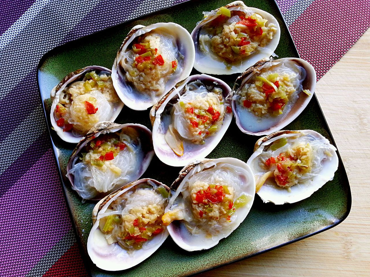 蒜蓉粉丝蒸天鹅蛋