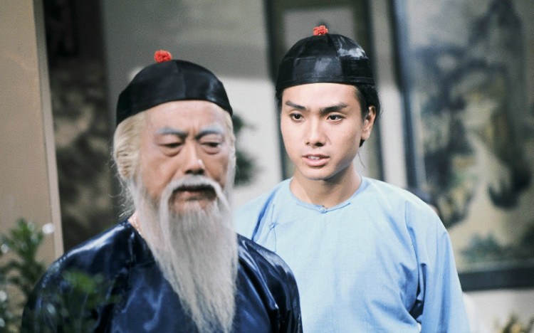  p>《书剑恩仇录》是1976年拍摄的 a target="_blank" href="/item