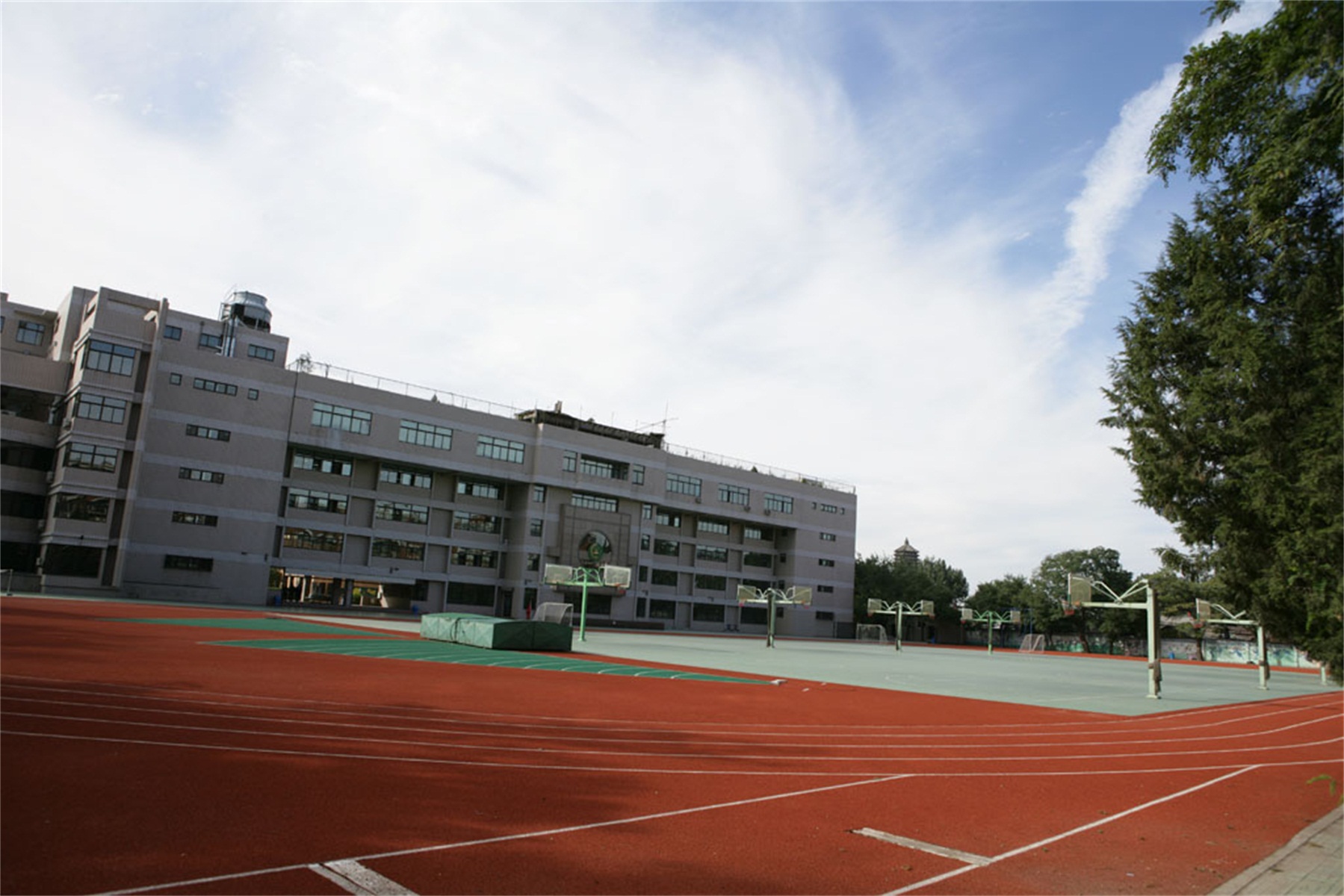 首都师范大学附属中学