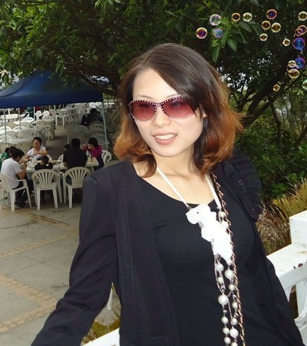  p data-id="gnb0epqxfp">沈芸,女,儒佳尚品电子商务有限公司董事长监