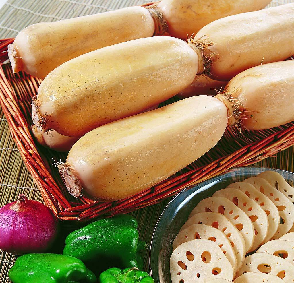 排骨花生莲藕汤