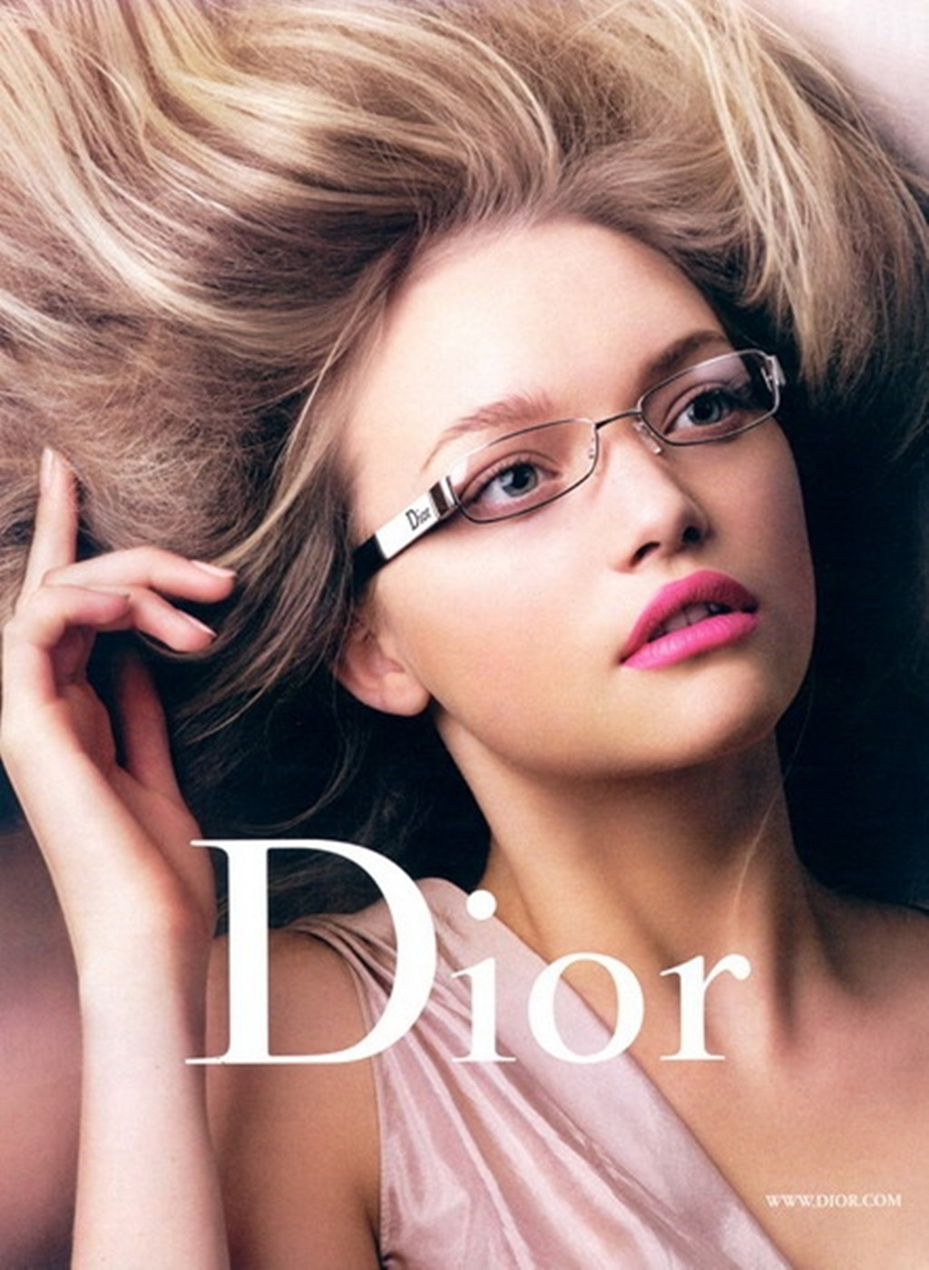  p>嘉玛·沃德( i>gemma ward /i>),1987年11月3日出生于澳大利亚西