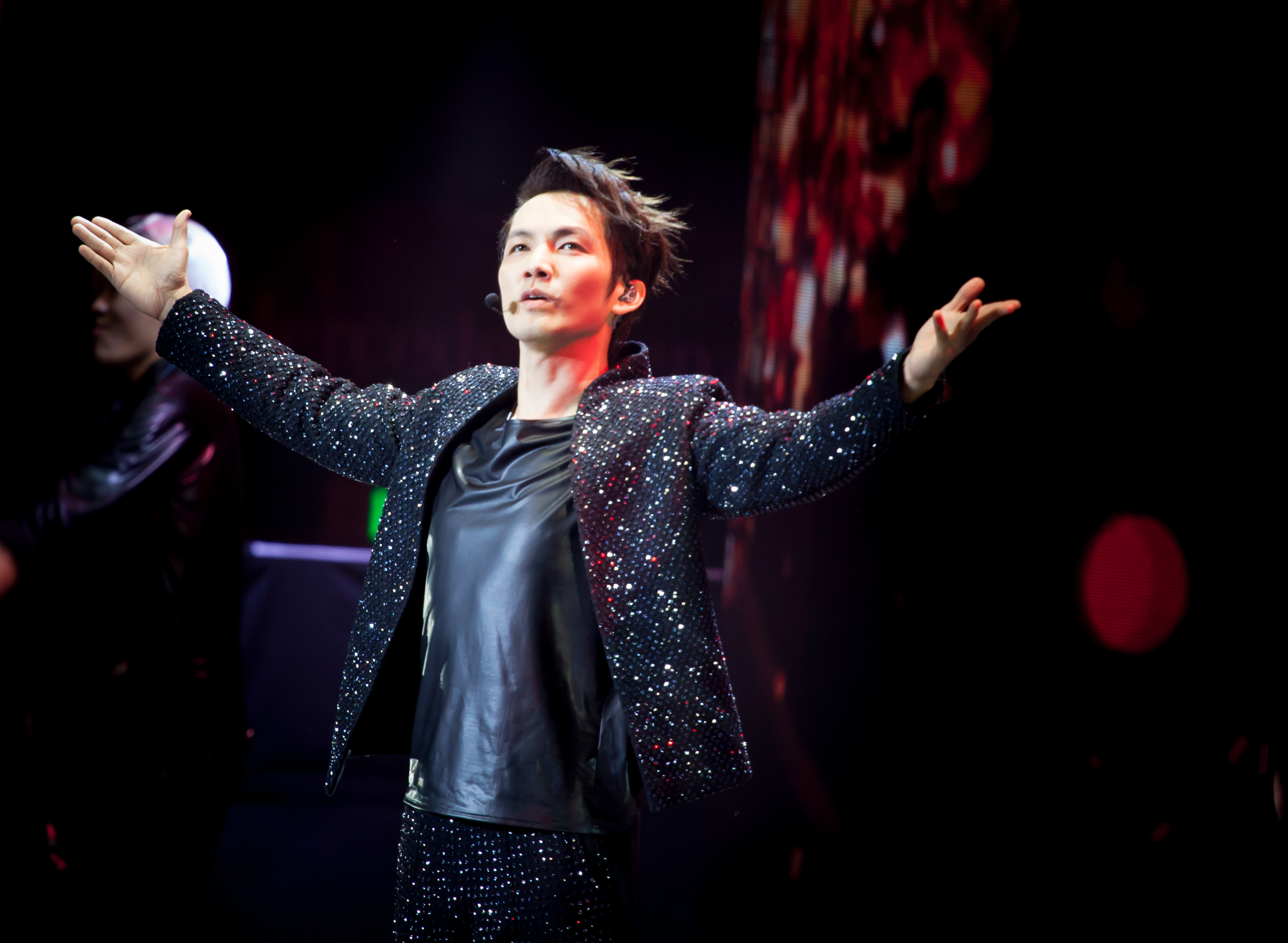  p>《钟汉良2016乐作人生sing for life巡回演唱会》是钟汉良于2016年