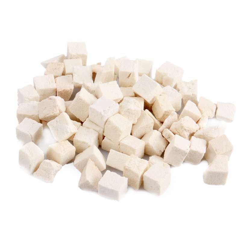 为药材茯苓块切去赤茯苓后的白色部分,通常为 a target="_blank" href