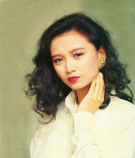  p>曾华倩 i>(margie tsang) /i>,1965年8月6日出生于香港,中国香港女