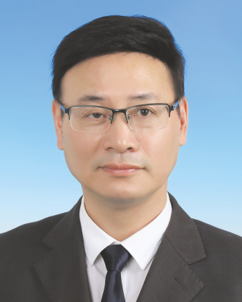  p>蔡木贵,男,浙江玉环人,中共党员,1969年11月出生,1992年8月参加