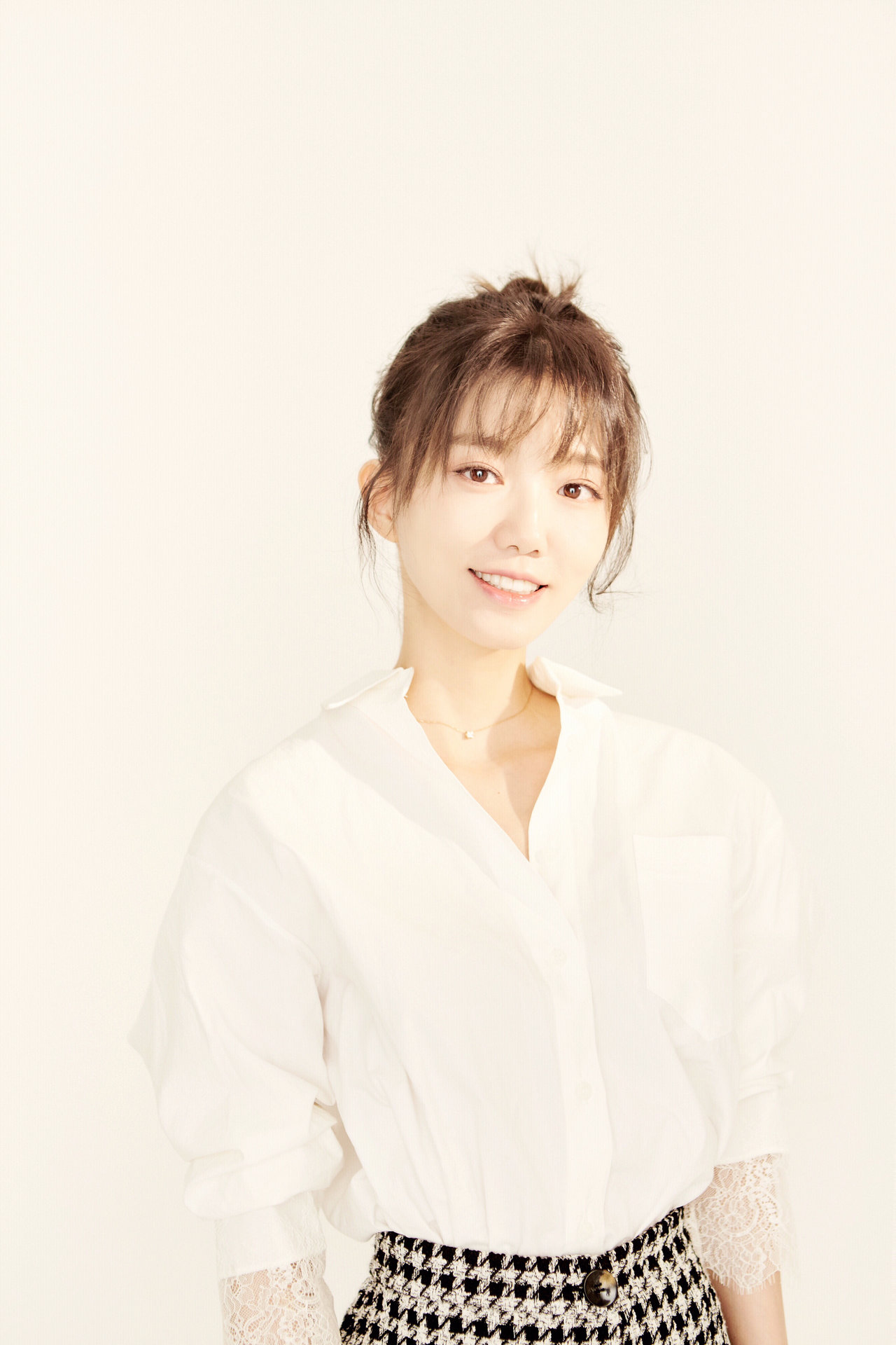 于莎莎,1985年5月30日出生于山东省烟台市,中国内地影视女演员,主持人