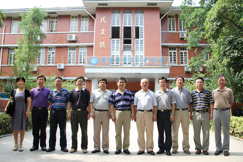 中南大学科学与信息学院
