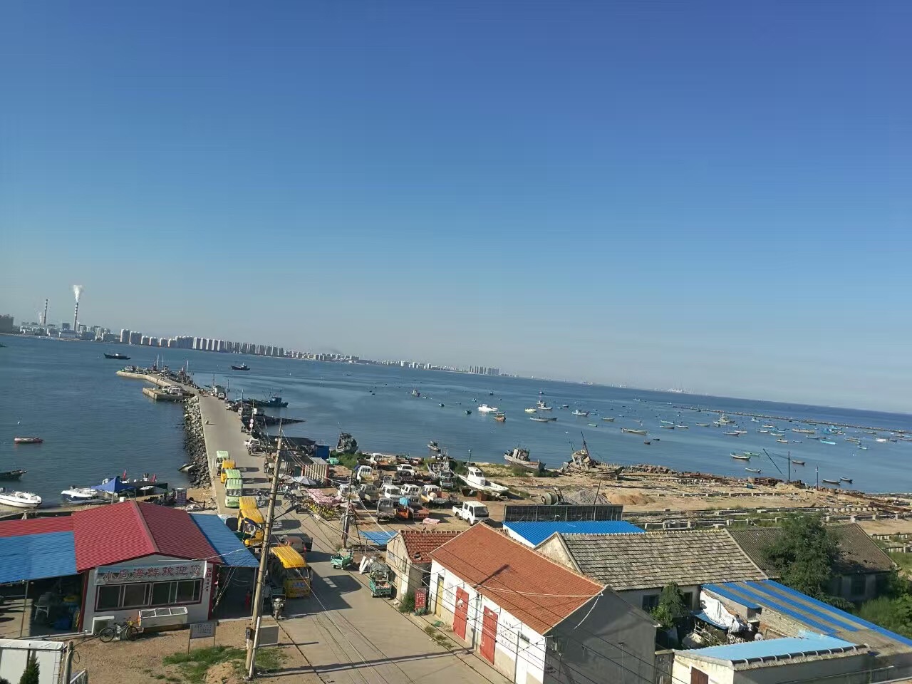  p data-id="gnwsdilwg2">桑岛,位于烟台龙口市的一个小渔村,是一个原