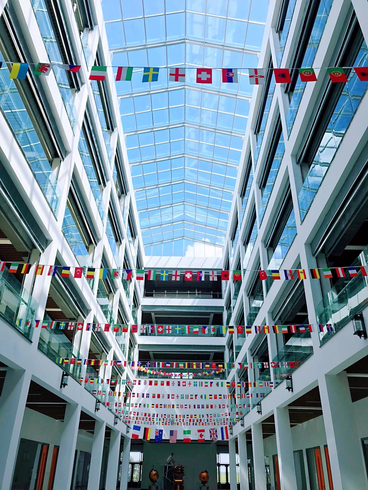 哈尔滨市剑桥第三中学